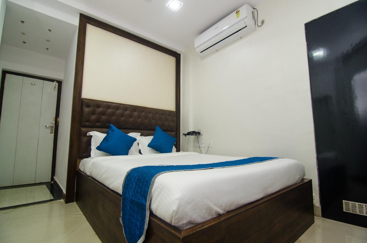 Hotel Q-Inn Kalkutta Exterior foto