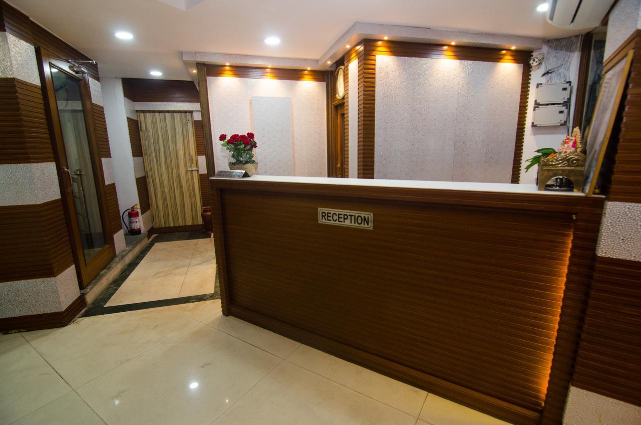 Hotel Q-Inn Kalkutta Exterior foto